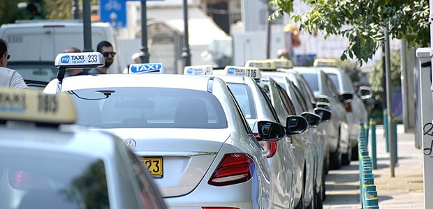 Χωρίς ταξί η Λάρισα την Τρίτη 2 Δεκεμβρίου 